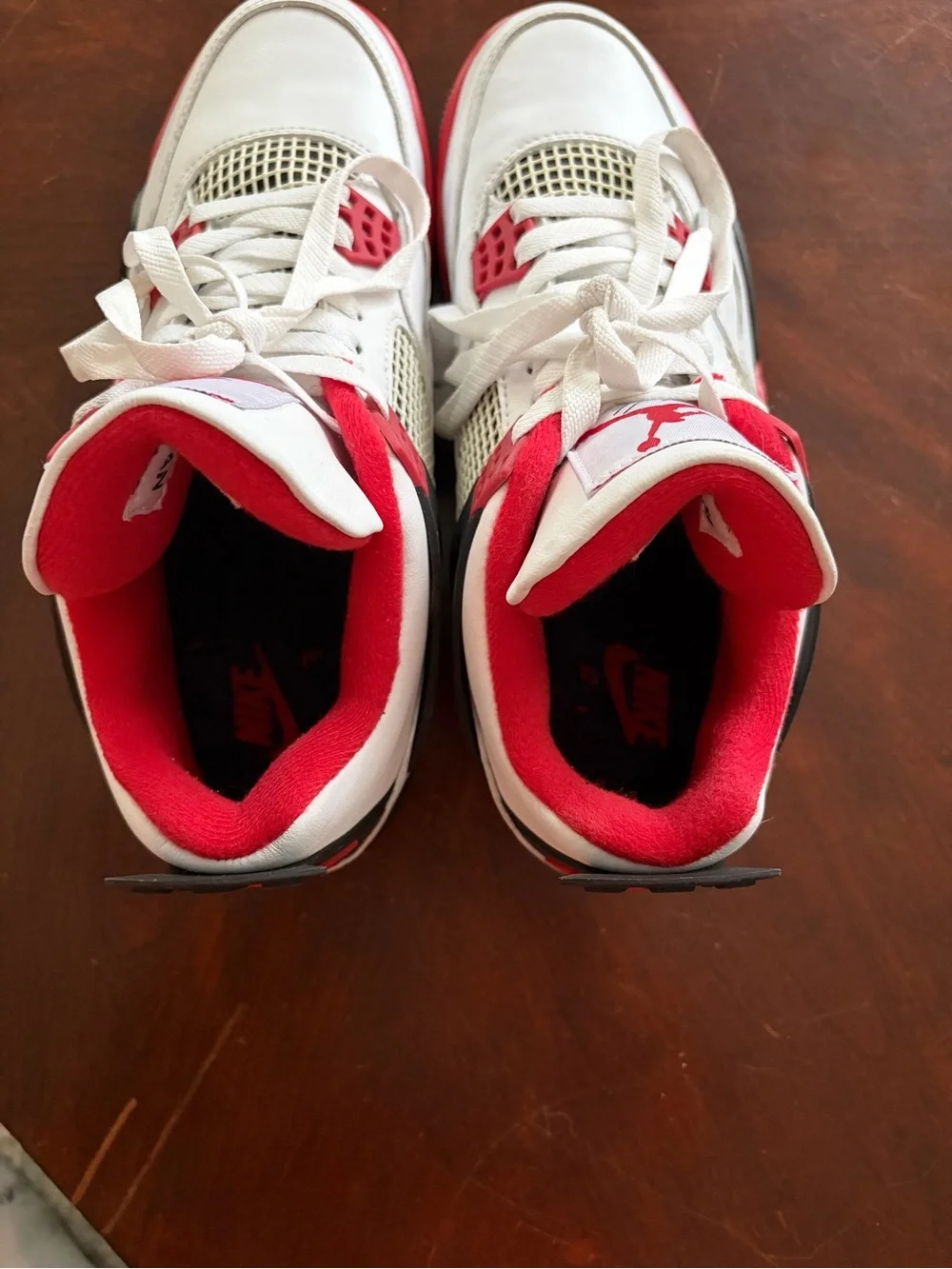 Jordan 4 Fire Red (2020)